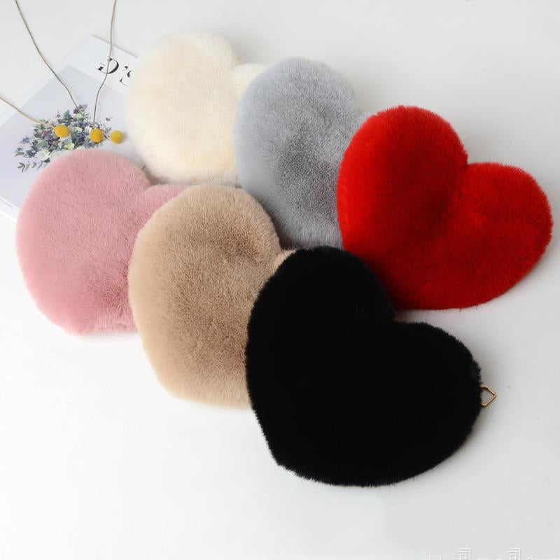 Love Heart Plush Chain Shoulder Bag for Women – Valentine Party Bag