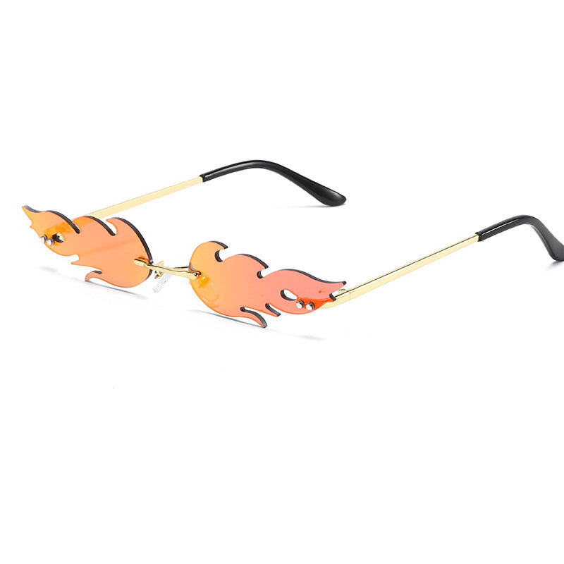 Flame Metallic Sunglasses for Women – Stylish Retro UV Protection Shades